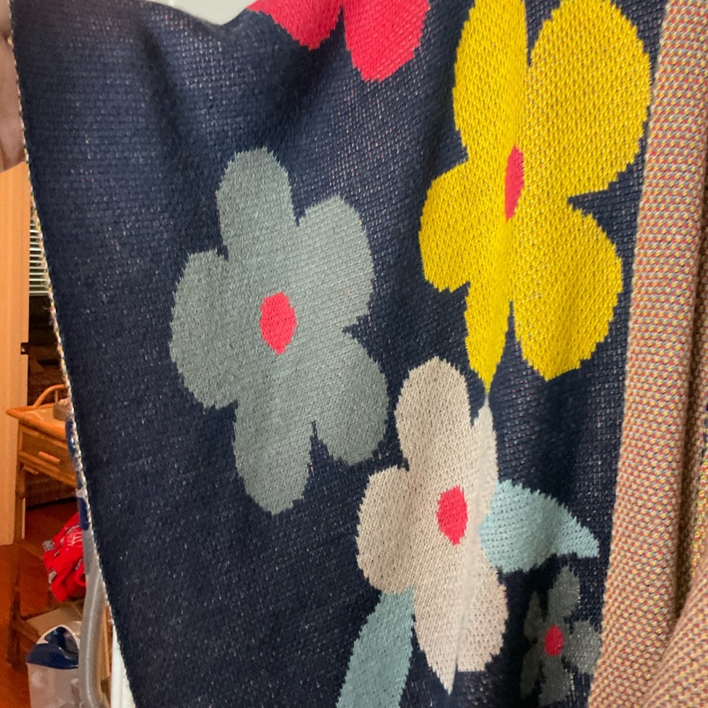 Do Everything In Love Poncho - image 2